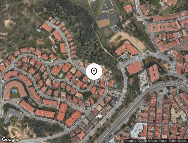 Chalet adosado en Urbanización Soleia la